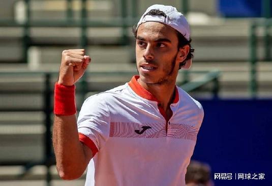 随着曼联冬 随着曼联冬